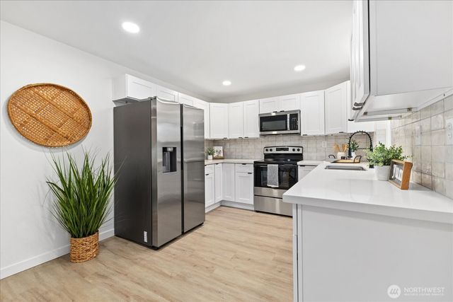 34515 25th Avenue SW, Federal Way, WA 98023