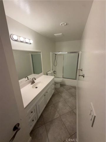 280 Molino 108, Long Beach, CA 90803