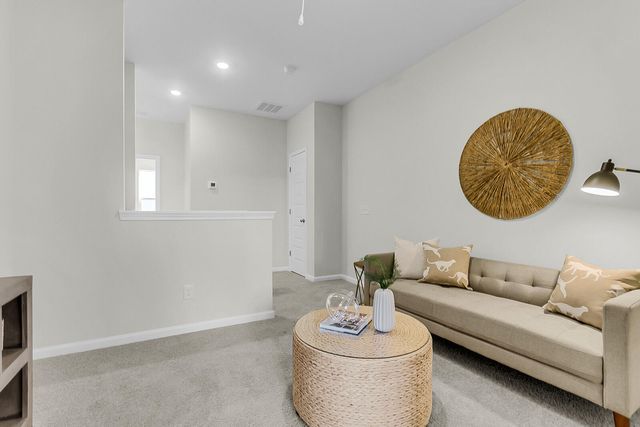 100 Brown Swiss Circle, Summerville, SC 29483