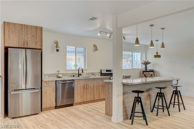 2101 Santiago Street, Las Vegas, NV 89104