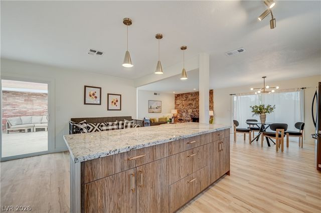 2101 Santiago Street, Las Vegas, NV 89104