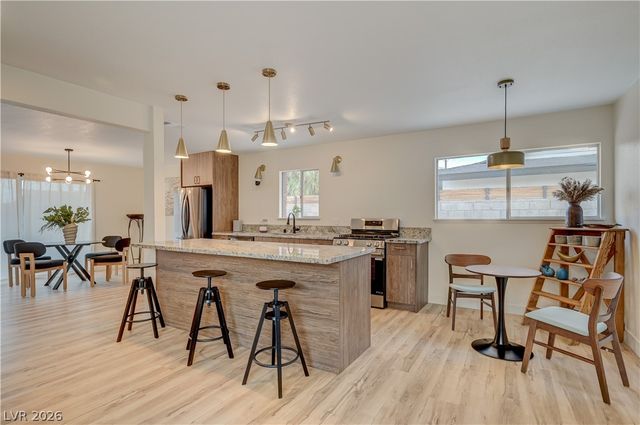 2101 Santiago Street, Las Vegas, NV 89104