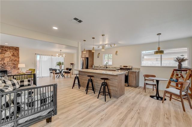 2101 Santiago Street, Las Vegas, NV 89104