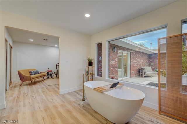 2101 Santiago Street, Las Vegas, NV 89104