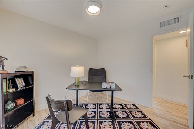 2101 Santiago Street, Las Vegas, NV 89104