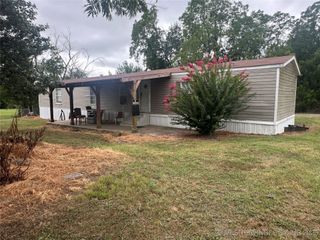 24691 Pleasant Avenue, Henryetta, OK 74437