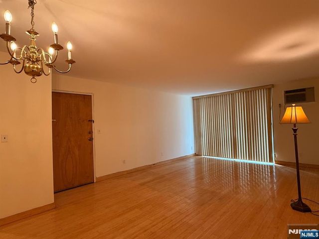 468 Liberty Street 201, Little Ferry, NJ 07643