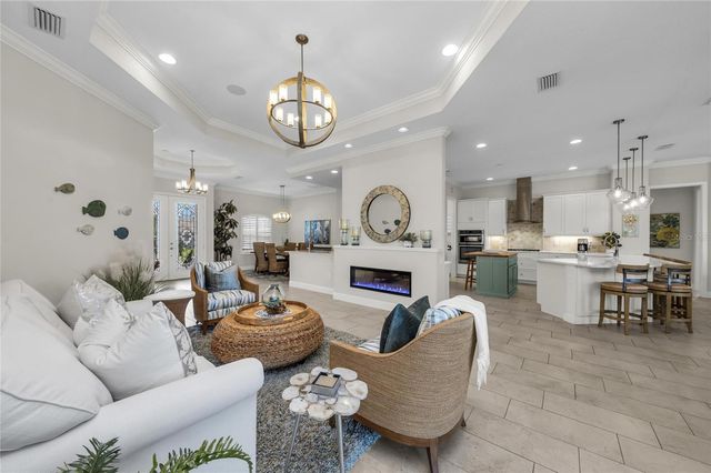 6224 SIGNATURE POINTE LANE, Bradenton, FL 34210