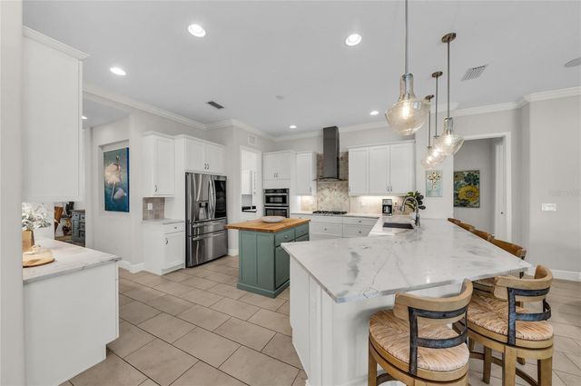 6224 SIGNATURE POINTE LANE, Bradenton, FL 34210