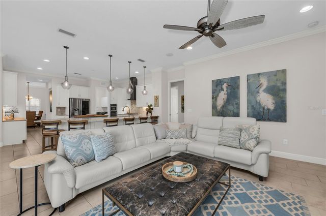 6224 SIGNATURE POINTE LANE, Bradenton, FL 34210