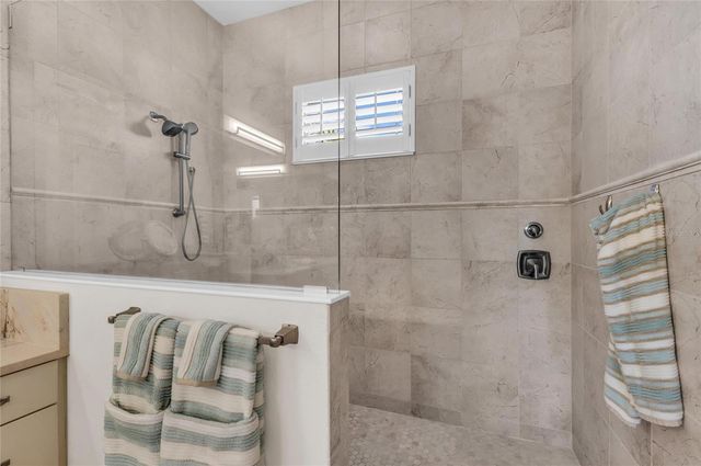 6224 SIGNATURE POINTE LANE, Bradenton, FL 34210