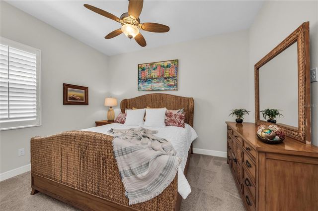 6224 SIGNATURE POINTE LANE, Bradenton, FL 34210