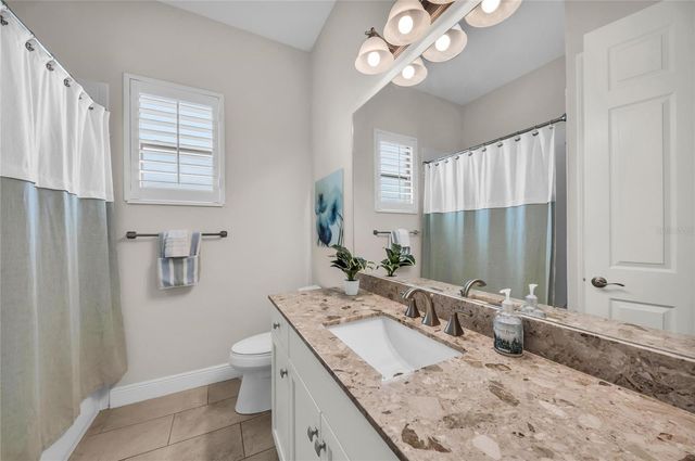 6224 SIGNATURE POINTE LANE, Bradenton, FL 34210