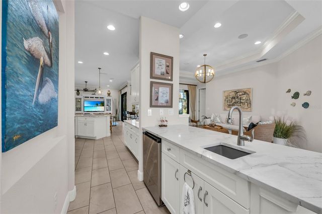 6224 SIGNATURE POINTE LANE, Bradenton, FL 34210