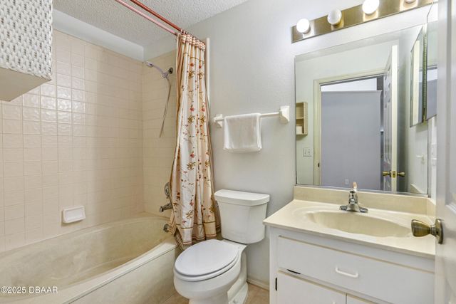 1392 Surrey Park Drive, Port Orange, FL 32128