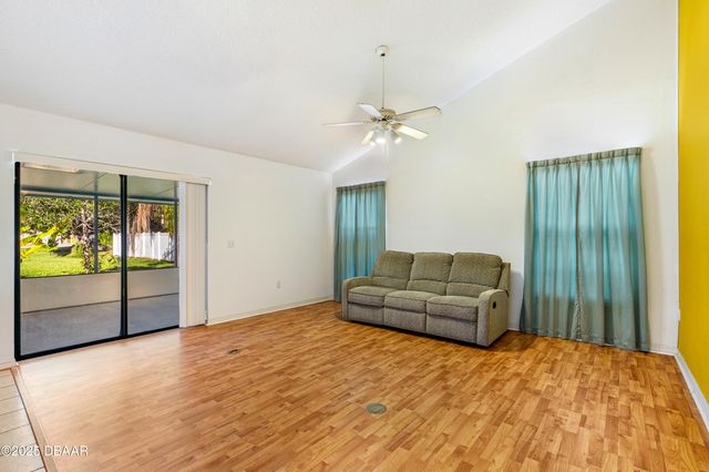 1392 Surrey Park Drive, Port Orange, FL 32128