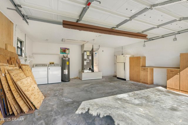 1392 Surrey Park Drive, Port Orange, FL 32128