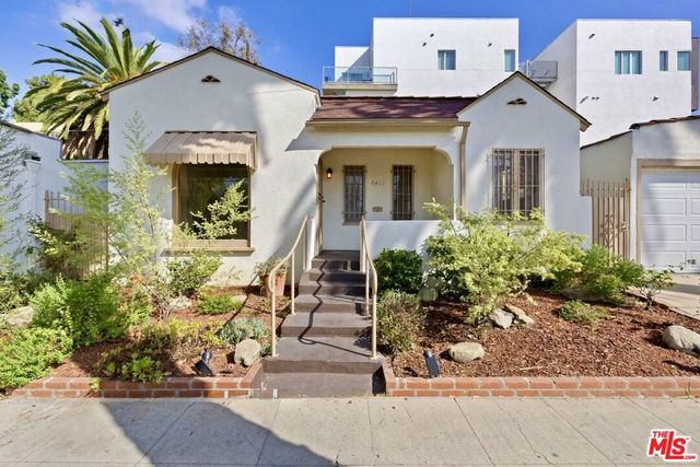 8415 Rosewood Avenue, West Hollywood, CA 90048