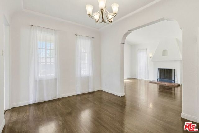 8415 Rosewood Avenue, West Hollywood, CA 90048