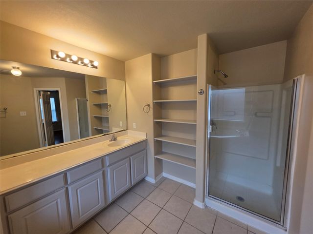 28942 Village Creek Loop, Spring, TX 77386
