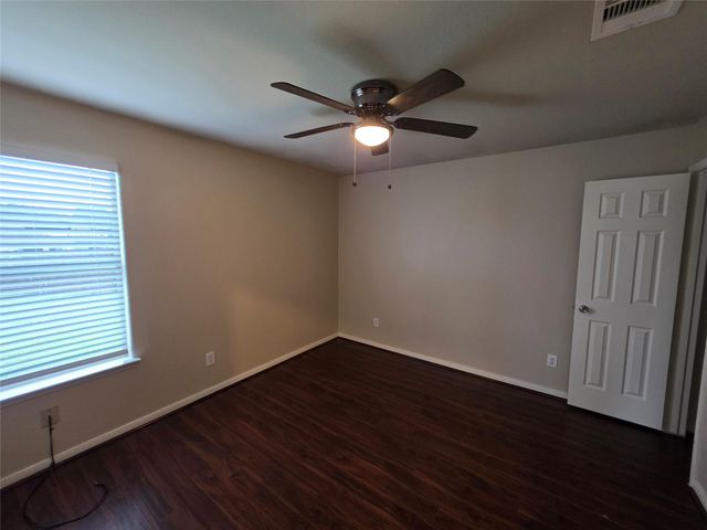 28942 Village Creek Loop, Spring, TX 77386