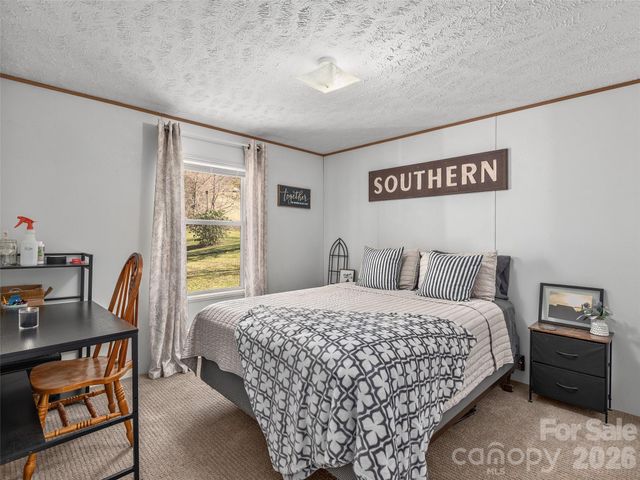 114 Gateway Cove, Canton, NC 28716