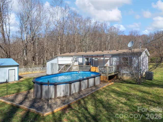 114 Gateway Cove, Canton, NC 28716