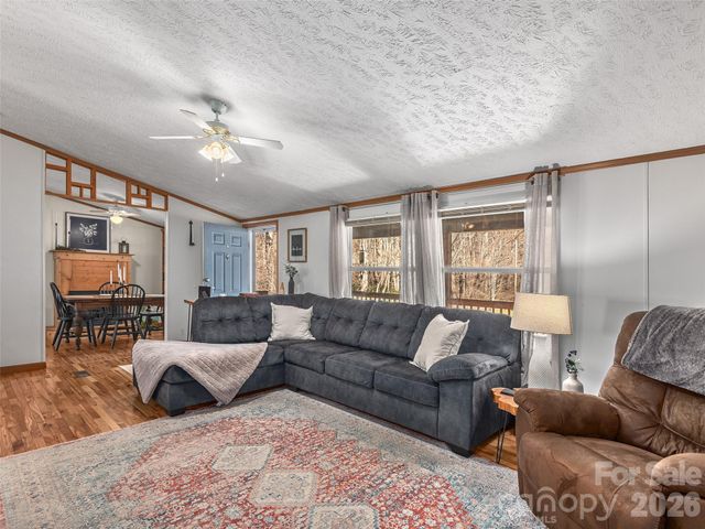 114 Gateway Cove, Canton, NC 28716