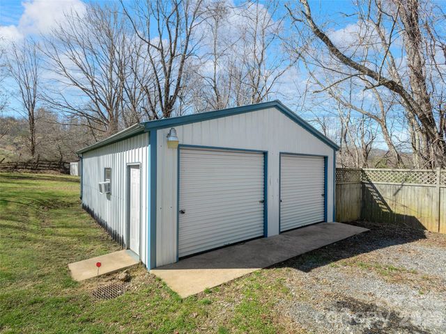 114 Gateway Cove, Canton, NC 28716