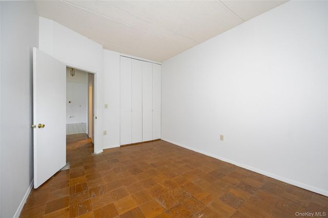 160 Academy Street 1E, Poughkeepsie, NY 12601