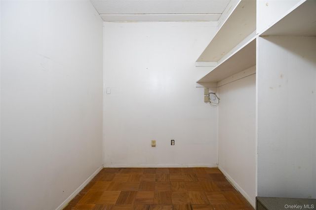 160 Academy Street 1E, Poughkeepsie, NY 12601