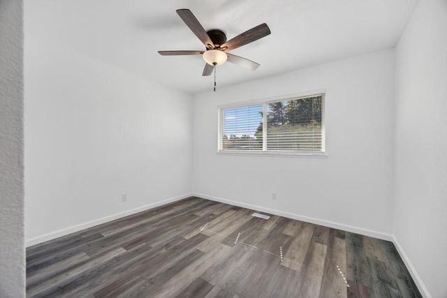 61 Brentford Cir, Sacramento, CA 95823