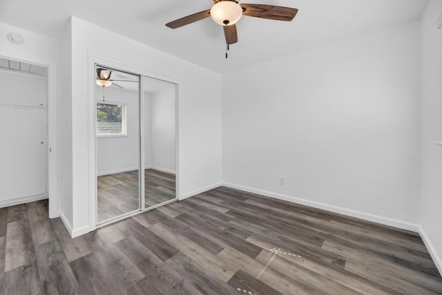 61 Brentford Cir, Sacramento, CA 95823