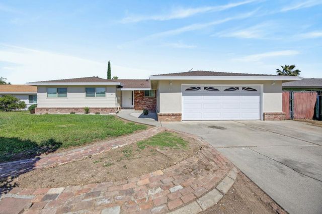 61 Brentford Cir, Sacramento, CA 95823