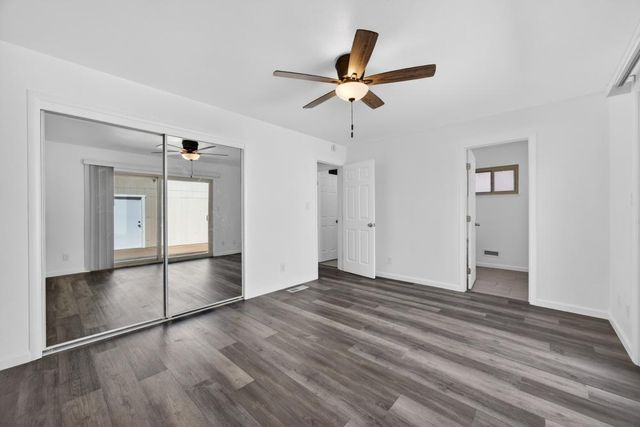 61 Brentford Cir, Sacramento, CA 95823