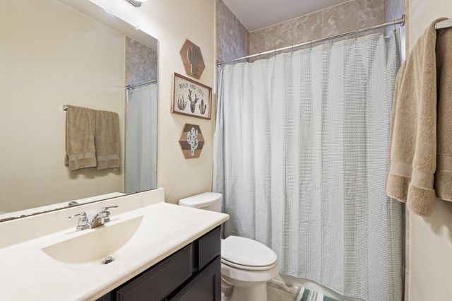 2027 Wembley Way, Rosenberg, TX 77471