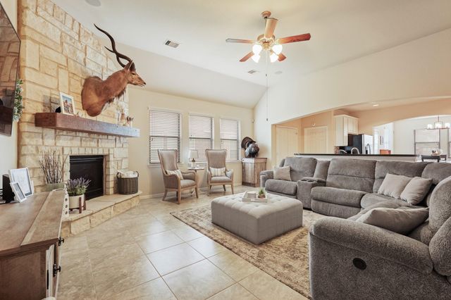 2027 Wembley Way, Rosenberg, TX 77471