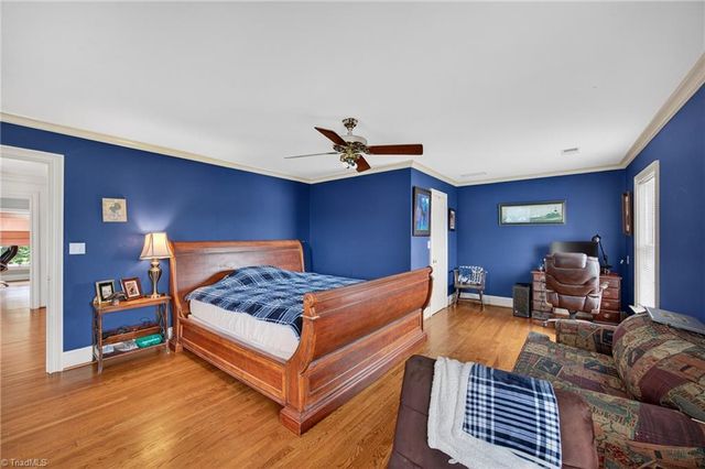 8350 Holler Farm Road, Clemmons, NC 27012