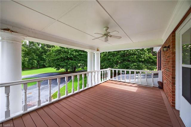 8350 Holler Farm Road, Clemmons, NC 27012