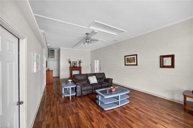 8350 Holler Farm Road, Clemmons, NC 27012