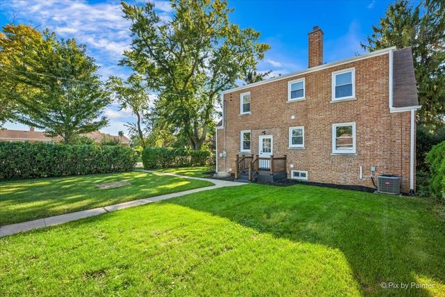 7232 W Oakton Street, Niles, IL 60714
