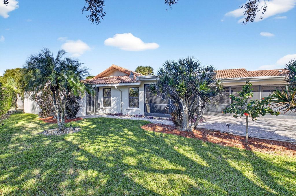 Image 50 of property listing at 5470 NW 3rd Terrace, Boca Raton, FL 33487