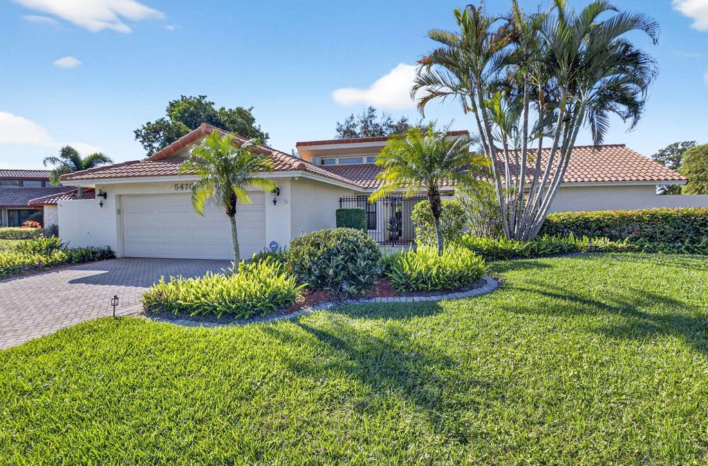 Image 71 of property listing at 5470 NW 3rd Terrace, Boca Raton, FL 33487