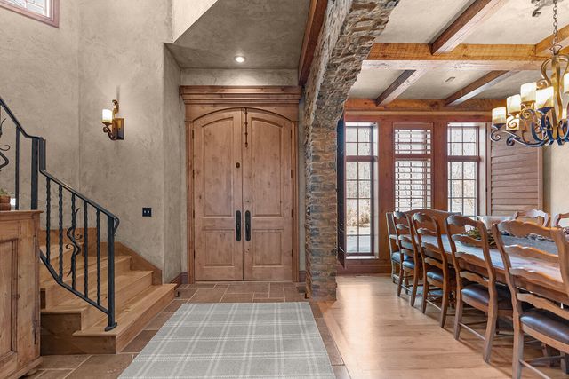 2332 N Farm Road 231, Strafford, MO 65757