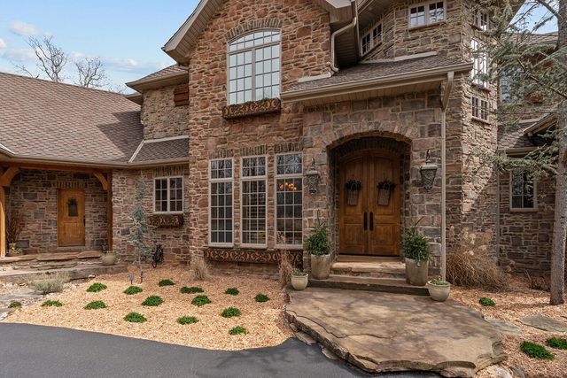 2332 N Farm Road 231, Strafford, MO 65757