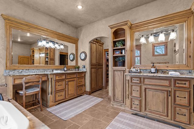 2332 N Farm Road 231, Strafford, MO 65757