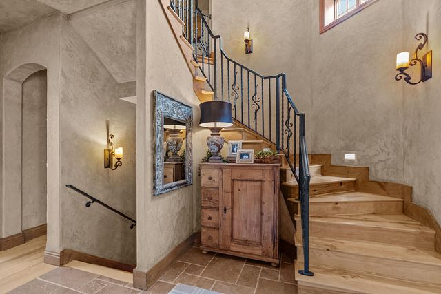 2332 N Farm Road 231, Strafford, MO 65757