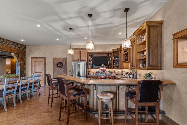 2332 N Farm Road 231, Strafford, MO 65757