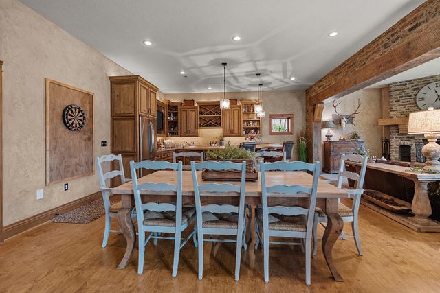 2332 N Farm Road 231, Strafford, MO 65757