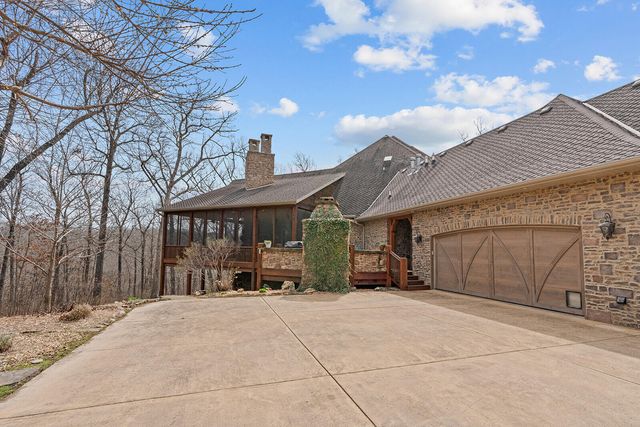 2332 N Farm Road 231, Strafford, MO 65757